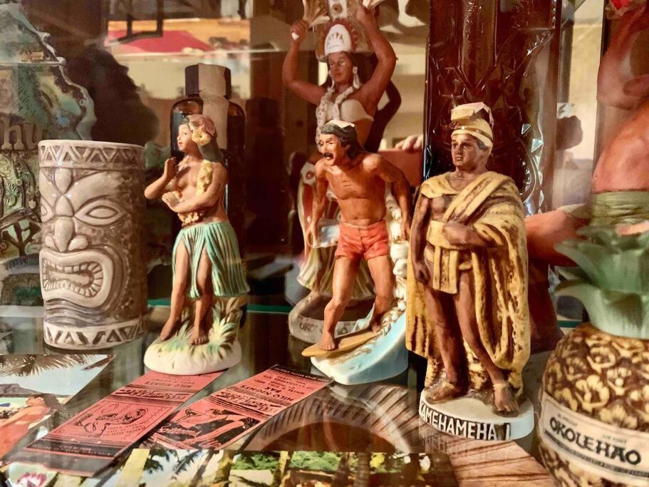 Hau'Oli Place Tiki Cottage In Volcano Exterior photo